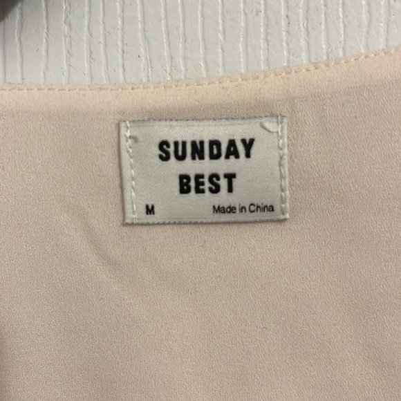 Sunday Best Blouse - Picture 2 of 3